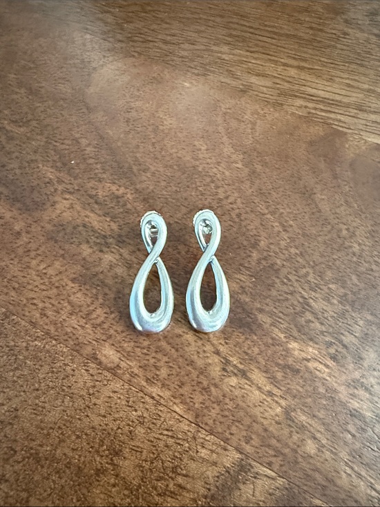 James Avery Jewelry - RETIRED James Avery Polished Silver Infinity Drop Earrings